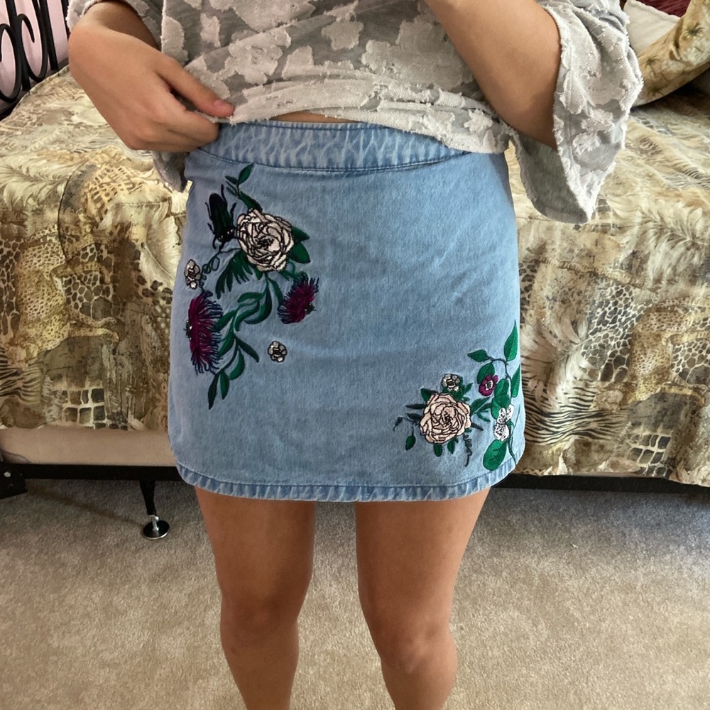 Floral Embroidered Denim Skirt